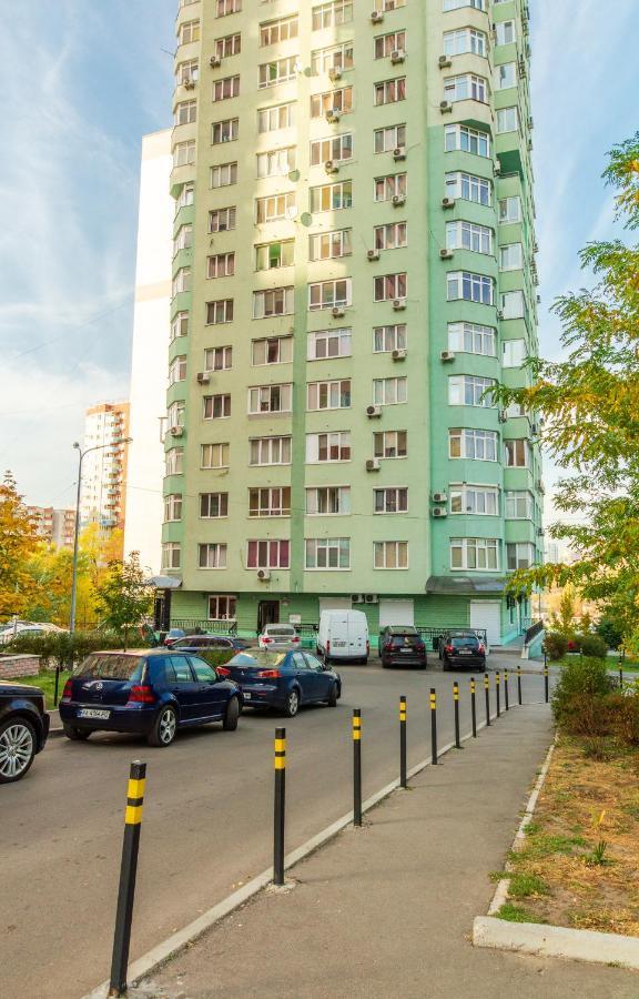 Квартиры По Улице Феодосийская, 1-А Kiev Extérieur photo